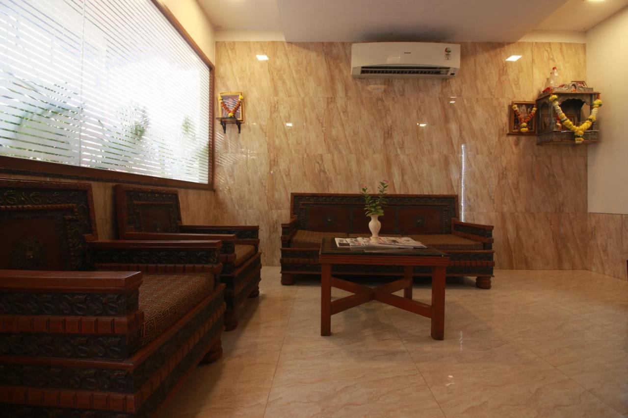 Hotel Nest Inn Residency Bhiwandi Екстериор снимка