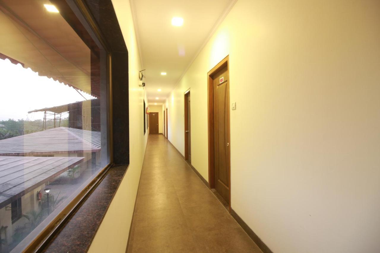 Hotel Nest Inn Residency Bhiwandi Екстериор снимка